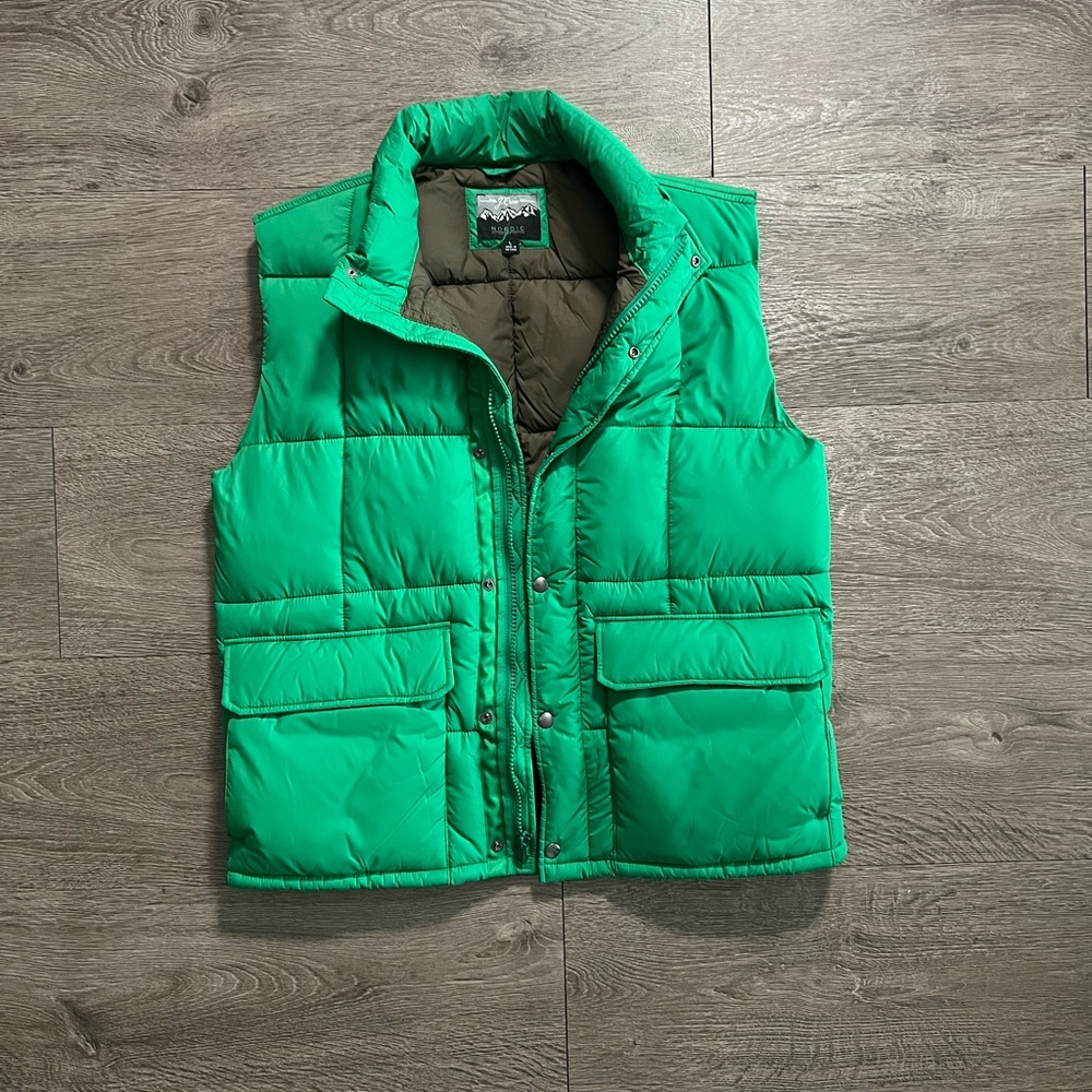 J Crew Men’s Nordic Puffer Vest with Primaloft - L